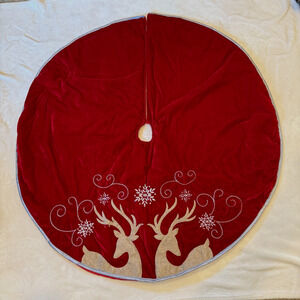 Christmas Tree Skirt Burlap Reindeer Snowflakes Red Crushed Velvet 46"